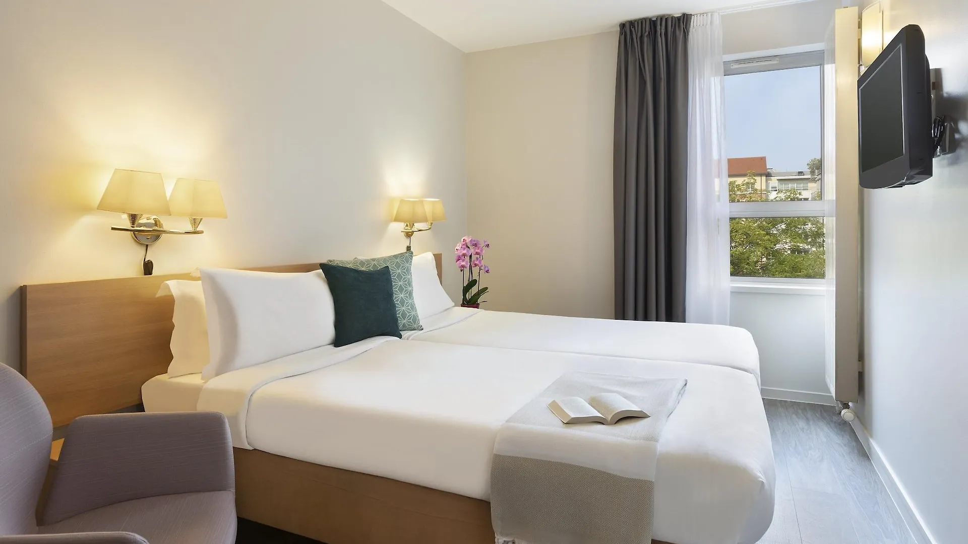 By Marriott Didot Montparnasse