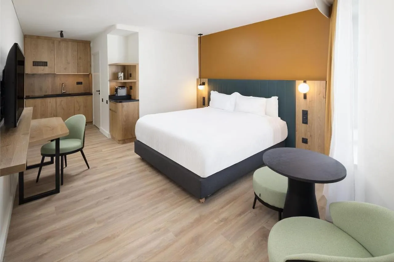 By Marriott Didot Montparnasse 4* Paris