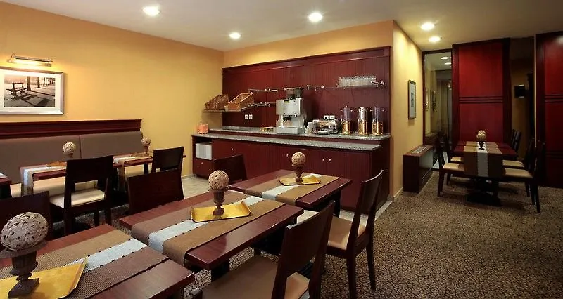 By Marriott Didot Montparnasse Párizs