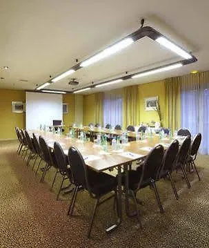 Hotel By Marriott Didot Montparnasse Paris