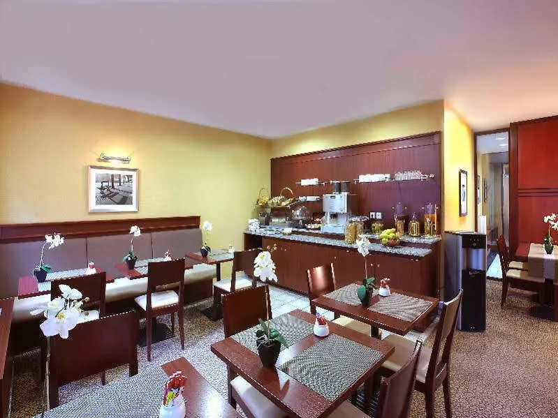 By Marriott Didot Montparnasse Hotel