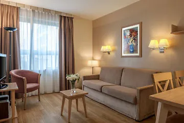 Hotel By Marriott Didot Montparnasse